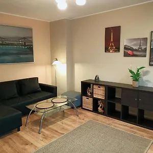 https://przytulne-mieszkanie-blisko-galerii-baltyckiej-zaspa.sopothotels.com
